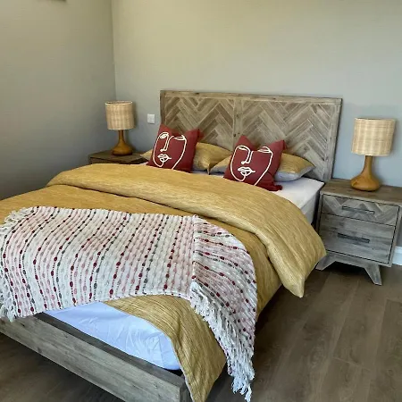 - Ballycotton Bay & Island View Appartamento Garryvoe