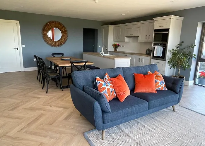 Apartment - Ballycotton Bay & Island View