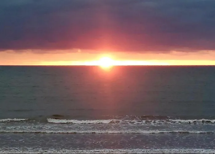 - Ballycotton Bay & Island View Apartman Garryvoe